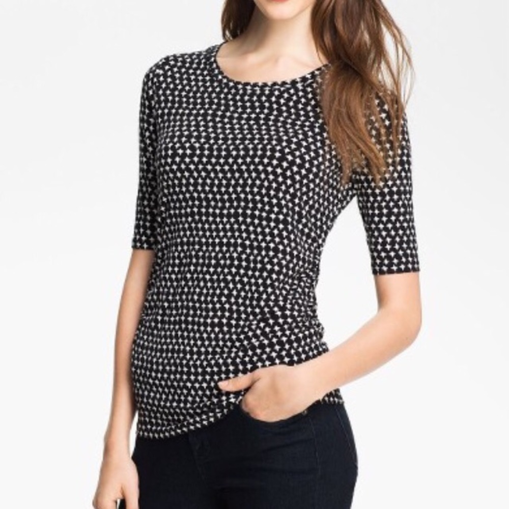 Vince Camuto Star Print Top